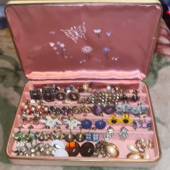 Vintage Jewelry - Vintage Texol jewelry box with old earrings